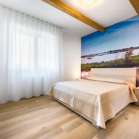 Marina Open Apartment
